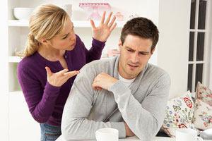 خانم‌ها!!. وقتی شوهرتان از موضوعی عصبانی است، آمادگی شنیدن انتقاد ندارد